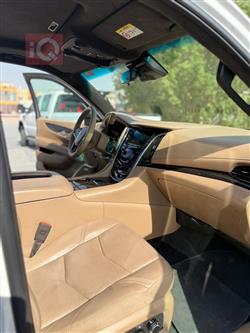 كاديلاك اسكاليد